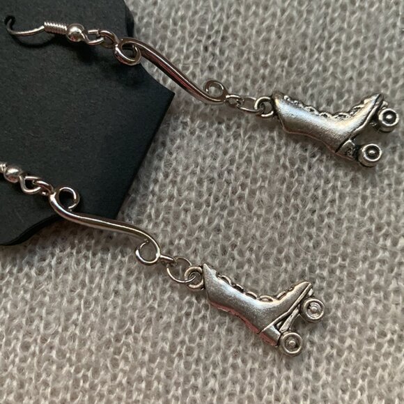Earrings - silver tone quad skates & curve lines - Picture 2 of 4